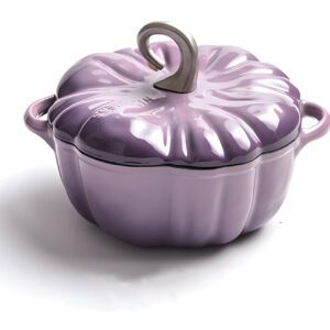 Casserole en Citrouille fonte émaillée 3,7L  couleur violette 24 cm
