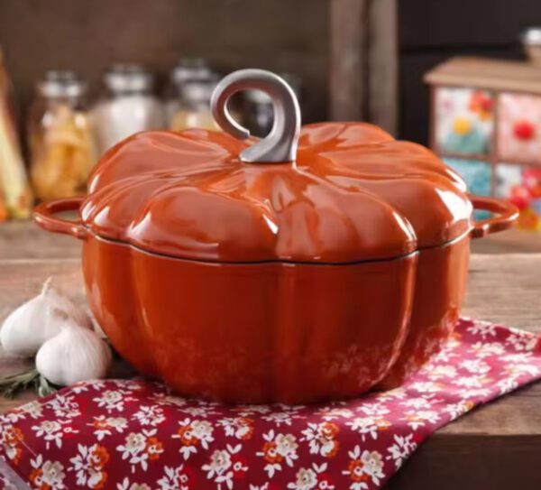 Casserole en Citrouille fonte émaillée 3,7L couleur orange 24cm – Image 6
